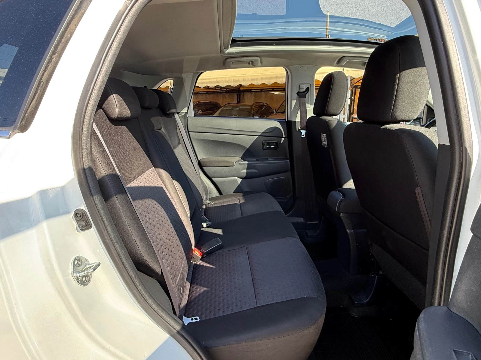 Mitsubishi ASX 1.8 DI-D Intense 4WD !��� ���������! | Mobile.bg � ����������� 14