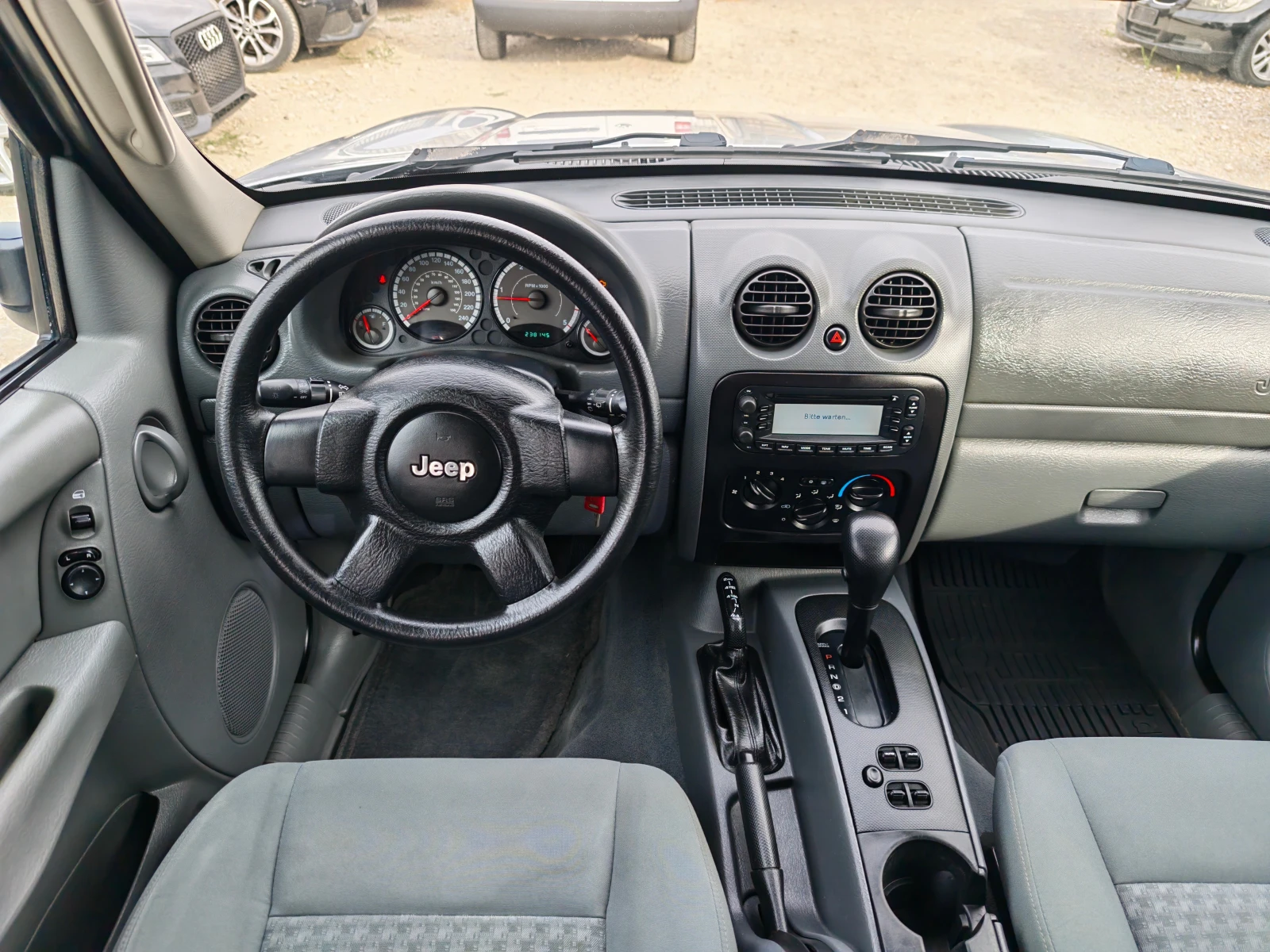 Jeep Cherokee 2.8 ����� ������ | Mobile.bg � ����������� 10