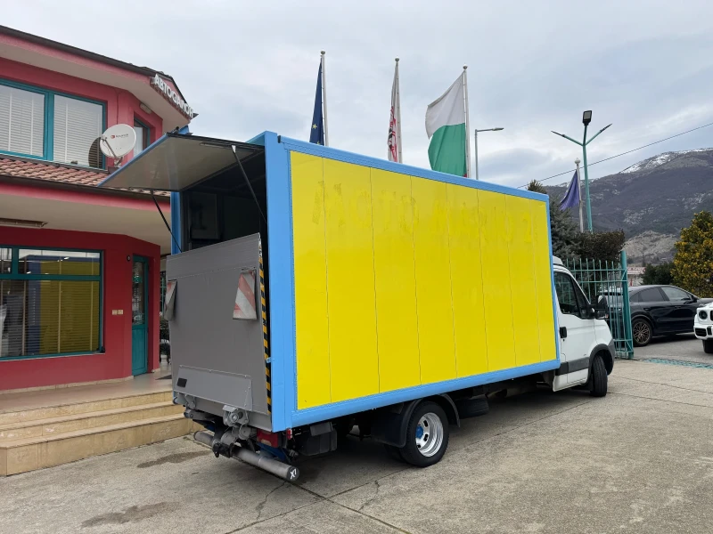 Iveco Daily 3.0HPI* 35C15* Климатик* Падащ борд* 4.40м фургон, снимка 10 - Бусове и автобуси - 52750661