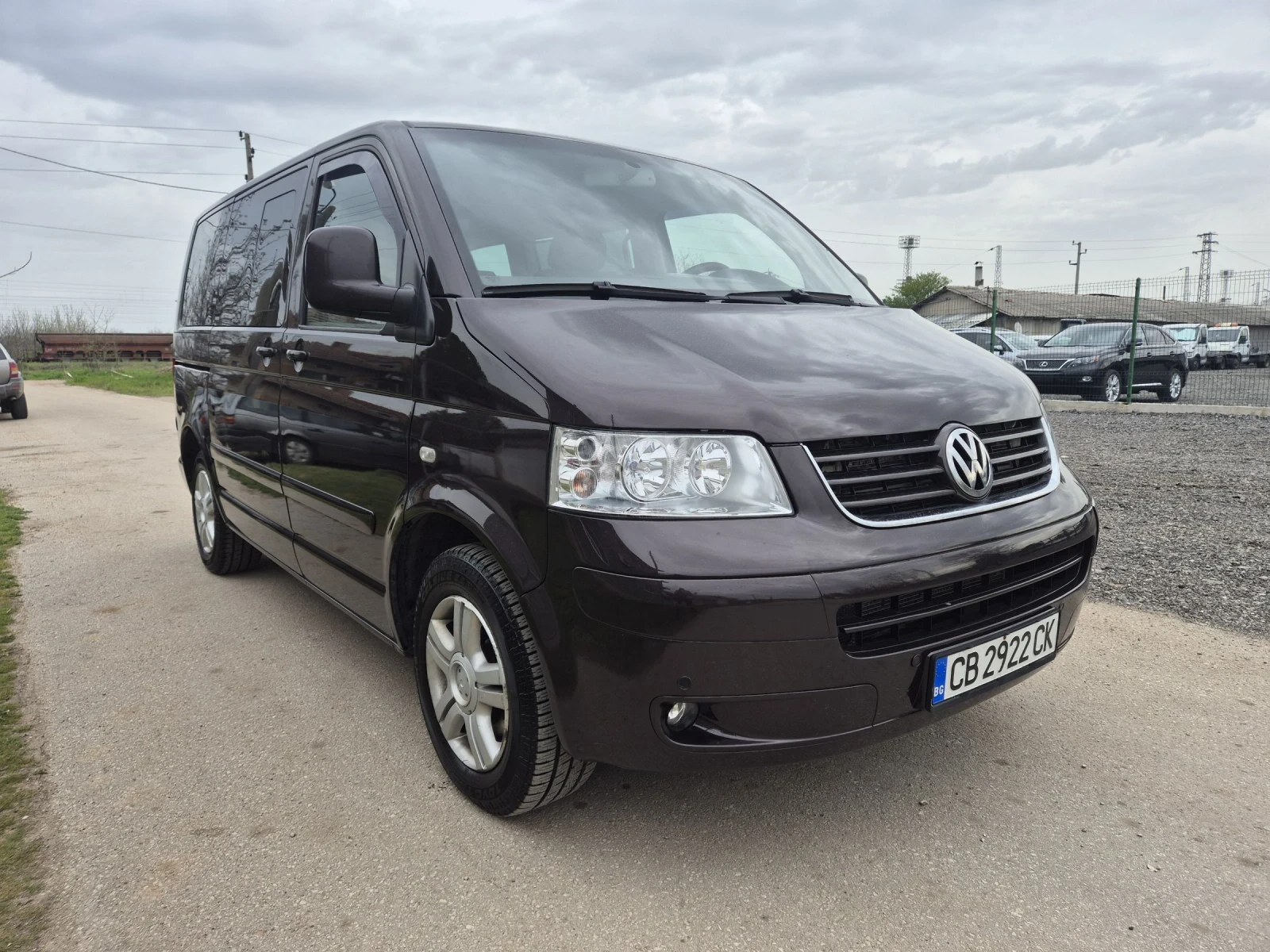 VW Multivan 2.5TDI 4MOTION  - изображение 3
