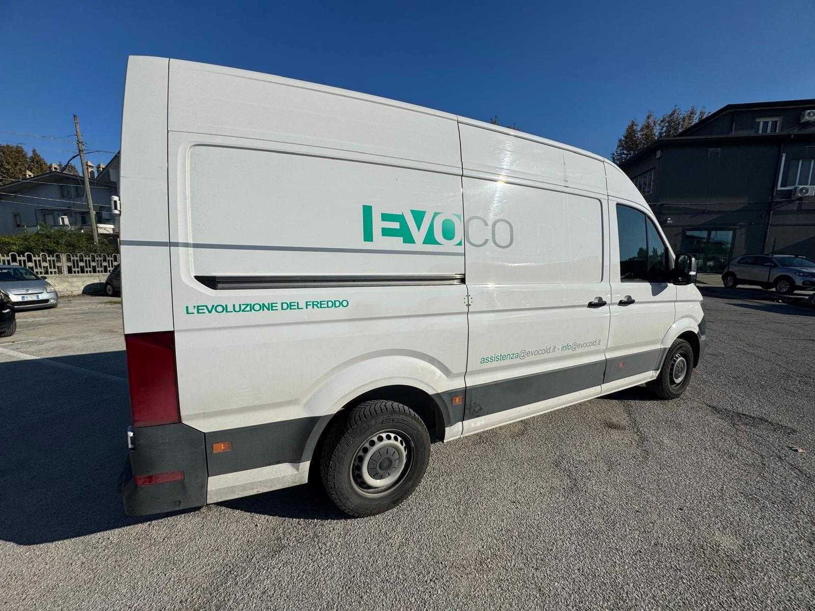 VW Crafter 2.0 TDI, снимка 13 - Бусове и автобуси - 54294305