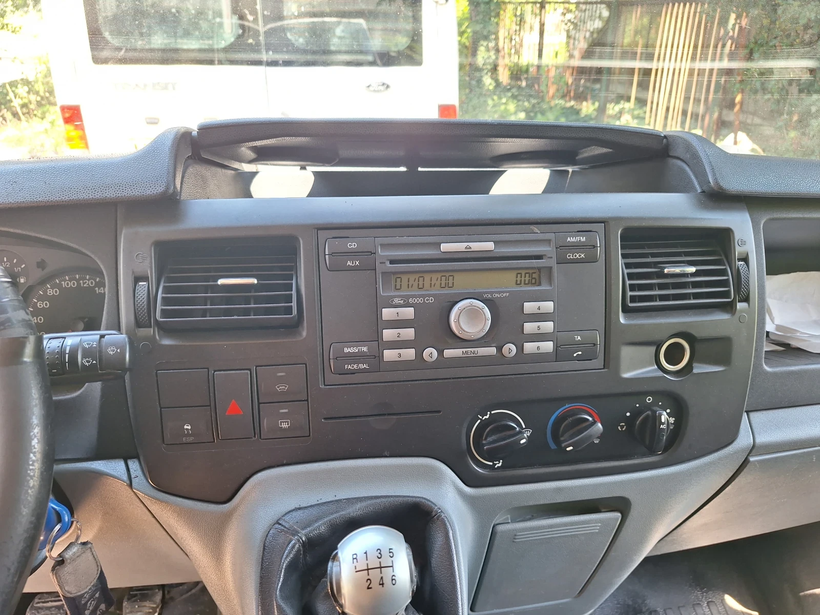 Ford Transit 2.0 TDI, снимка 9 - Бусове и автобуси - 55097375