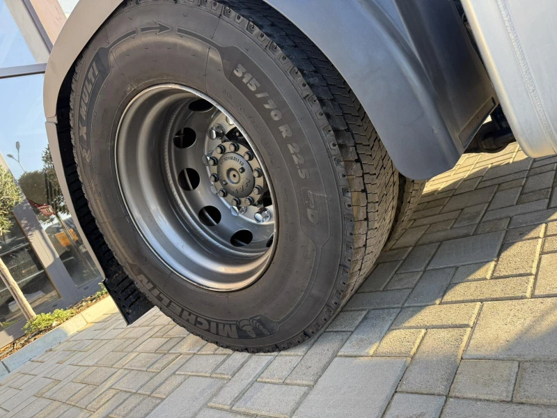 Man Tgx 18.500, снимка 11 - Камиони - 52845965