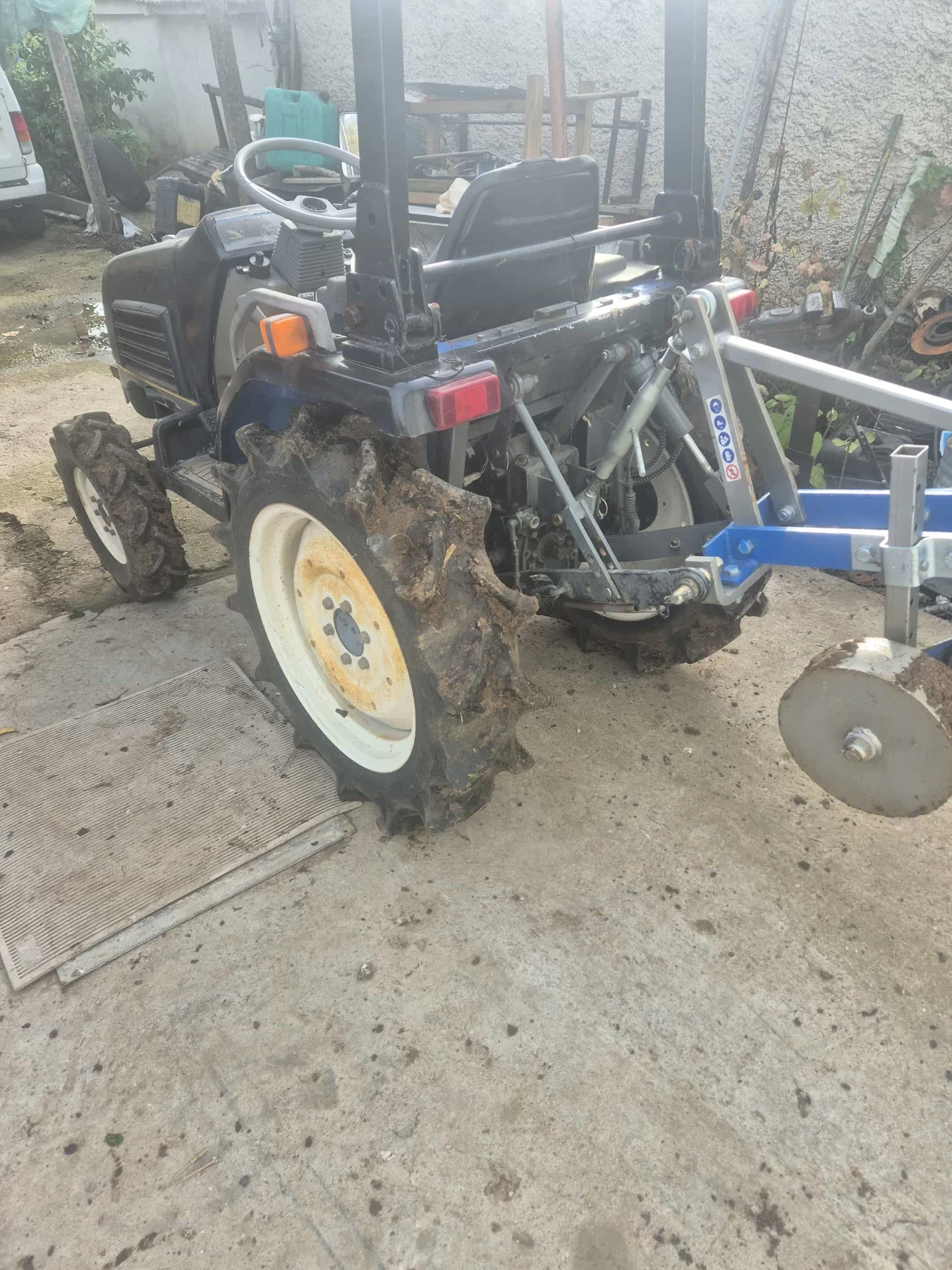 Трактор ISEKI  - изображение 3