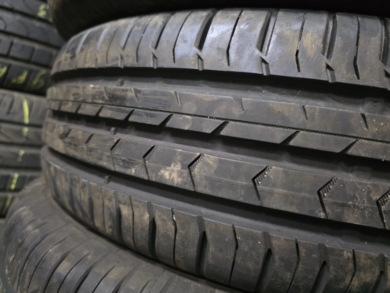 Гуми Летни 185/70R14, снимка 5 - Гуми и джанти - 54086778