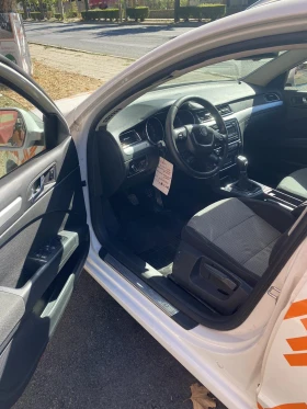 Skoda Superb, снимка 11