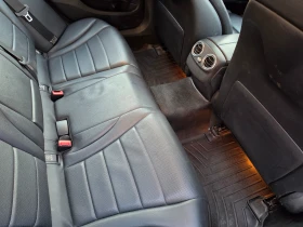 Mercedes-Benz C 300, снимка 12
