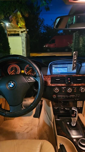 BMW 520, снимка 8