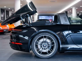 Porsche 911 TARGA4 GTS 50 Years Porsche Design Edition (992 I), снимка 15