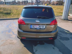 Kia Venga 1.4 CRDI, 6 ск., снимка 5