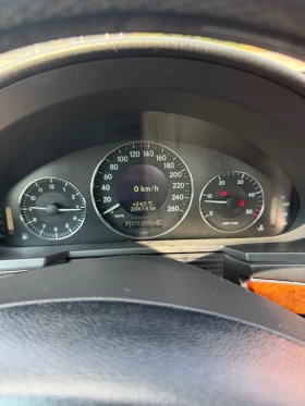 Mercedes-Benz E 220 - 3000 € / 5867.49 лв. - 34317060 7