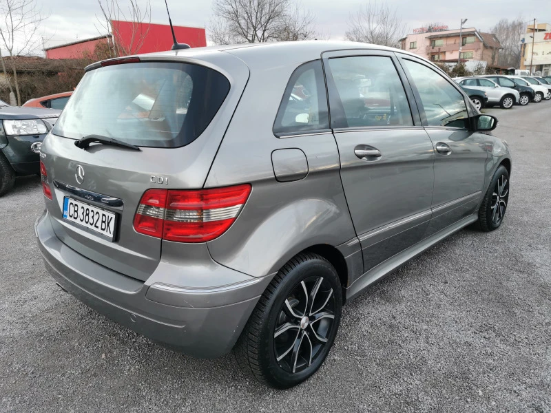 Mercedes-Benz B 180 CDI, снимка 4 - Автомобили и джипове - 43426584