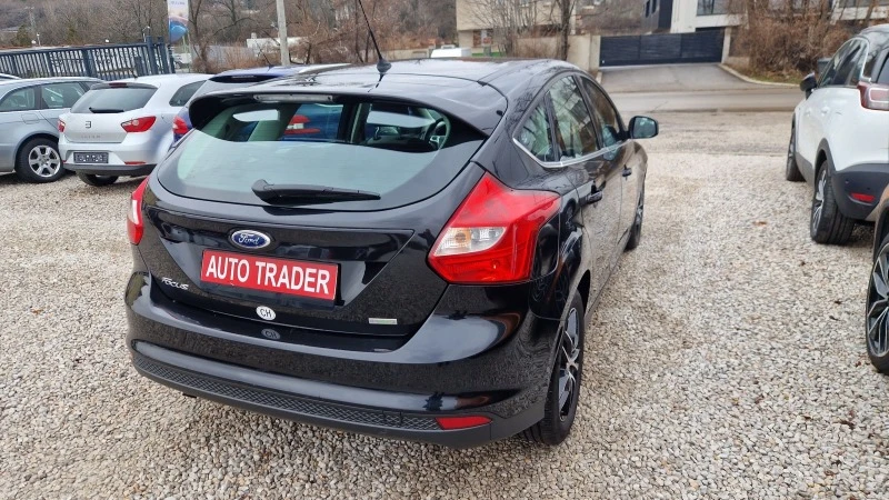 Ford Focus 1.0-125кс.6скор., снимка 6 - Автомобили и джипове - 44262780