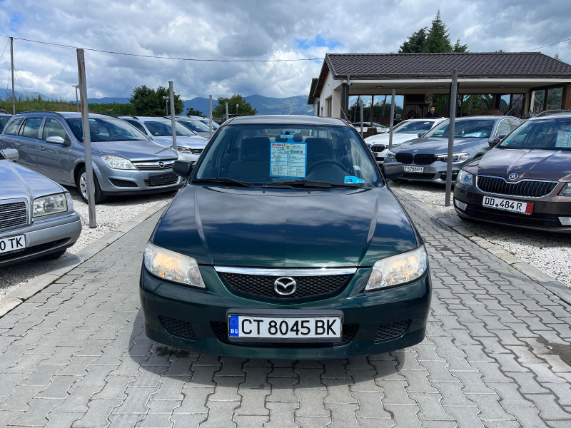 Mazda 323 Бензин* Регистрирана* Всичко платено* , снимка 2 - Автомобили и джипове - 45712600