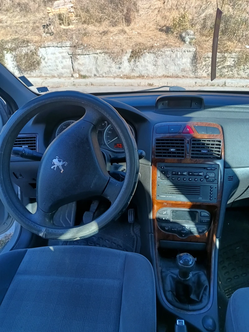 Peugeot 307 2.0HDI 90к.с., снимка 7 - Автомобили и джипове - 47900893