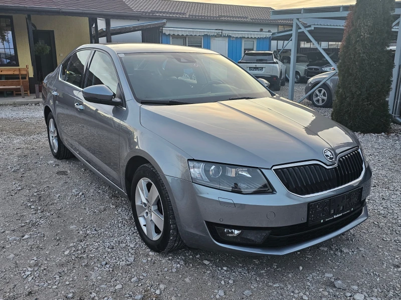 Skoda Octavia НОВ ВНОС !! РЕАЛНИ 136000 КМ. НАВИ !! LED !! , снимка 7 - Автомобили и джипове - 48430634