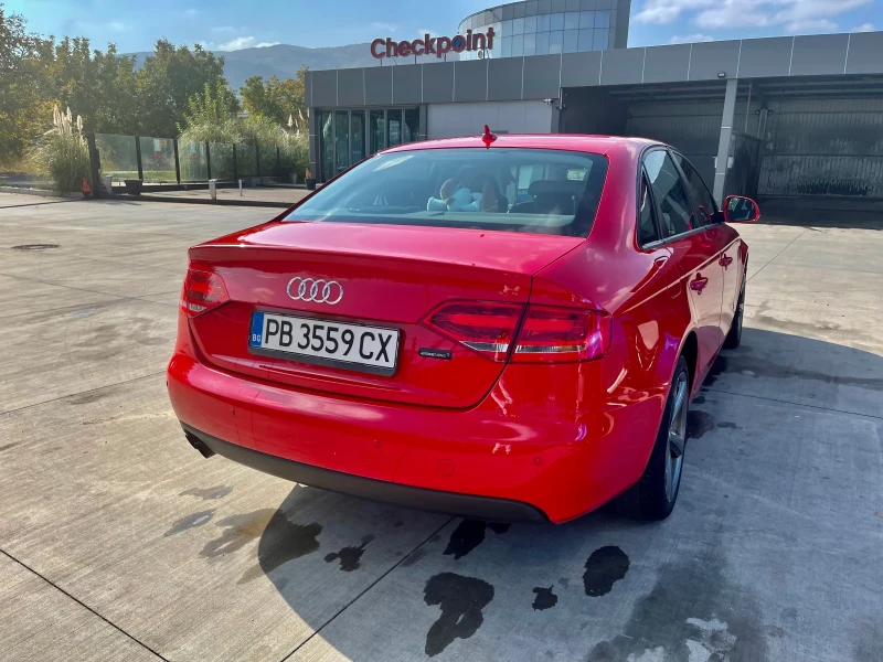 Audi A4 2.0TDI, снимка 8 - Автомобили и джипове - 48685747