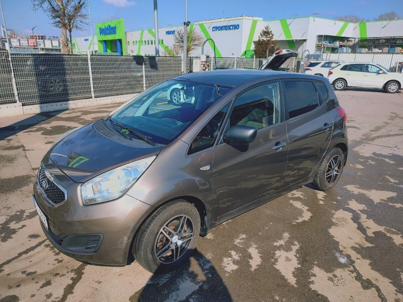 Kia Venga 1.4 CRDI, 6 ск., снимка 1 - Автомобили и джипове - 49349805