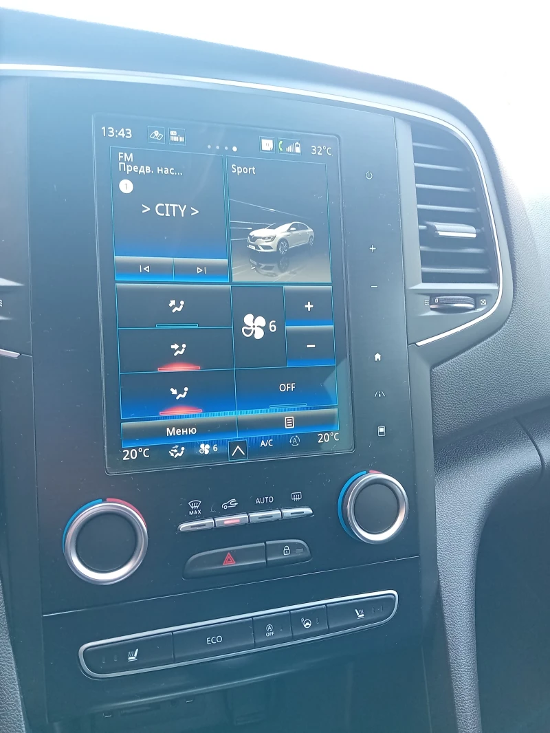 Renault Megane 1.2 TCE всички екстри, снимка 7 - Автомобили и джипове - 50592115