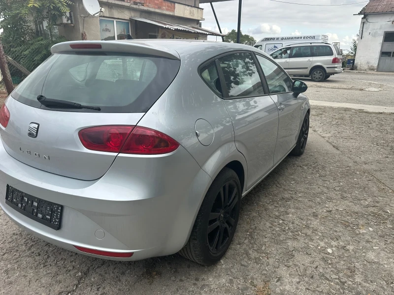 Seat Leon 1.4 TSI, снимка 6 - Автомобили и джипове - 51837610