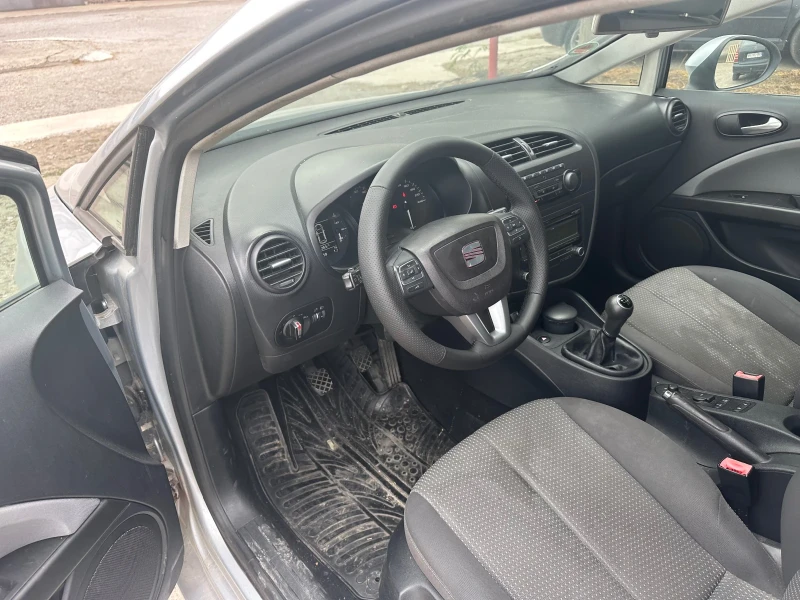 Seat Leon 1.4 TSI, снимка 8 - Автомобили и джипове - 51837610