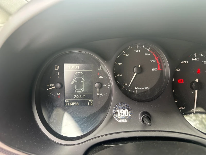 Seat Leon 1.4 TSI, снимка 10 - Автомобили и джипове - 51837610