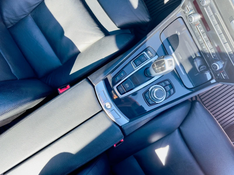 BMW 5 Gran Turismo 3.0D xDrive, снимка 7 - Автомобили и джипове - 52569640