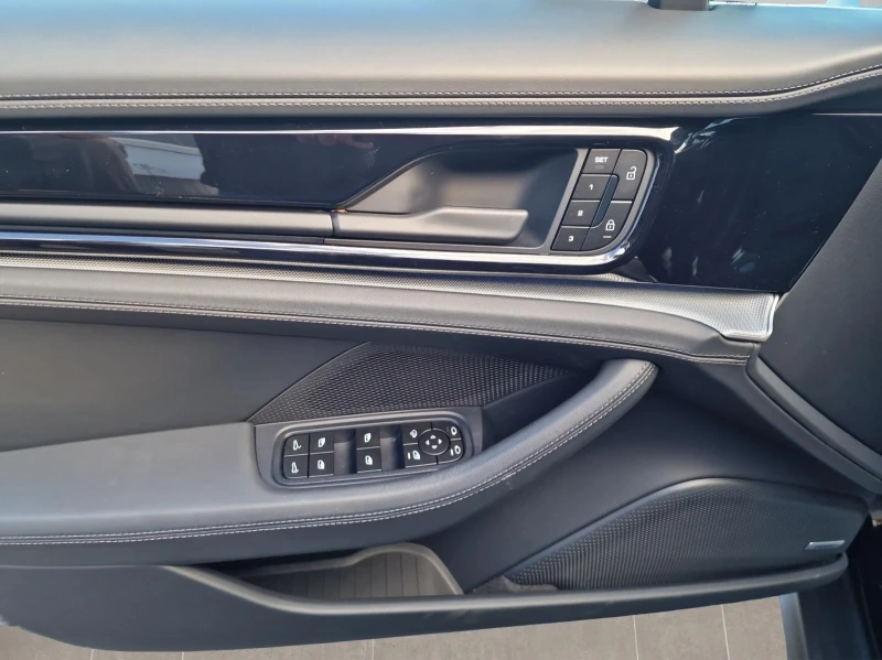 Porsche Panamera V6/FACELIFT/MATRIX/LIFT/BOSE/360/ACC/PANO/, снимка 8 - Автомобили и джипове - 52145907