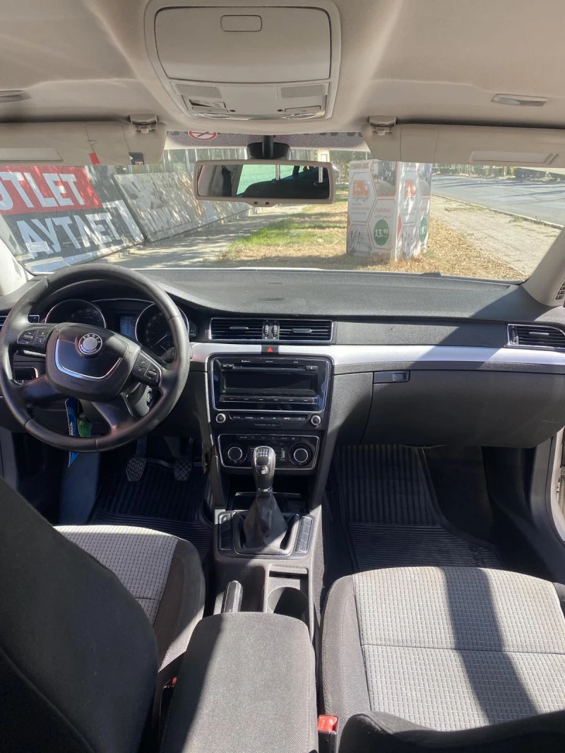 Skoda Superb, снимка 5 - Автомобили и джипове - 52195327