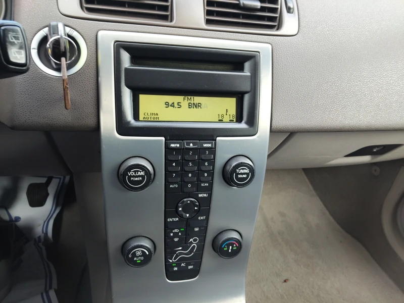 Volvo V50 2, 0d 136ps 6ck, снимка 8 - Автомобили и джипове - 53140581