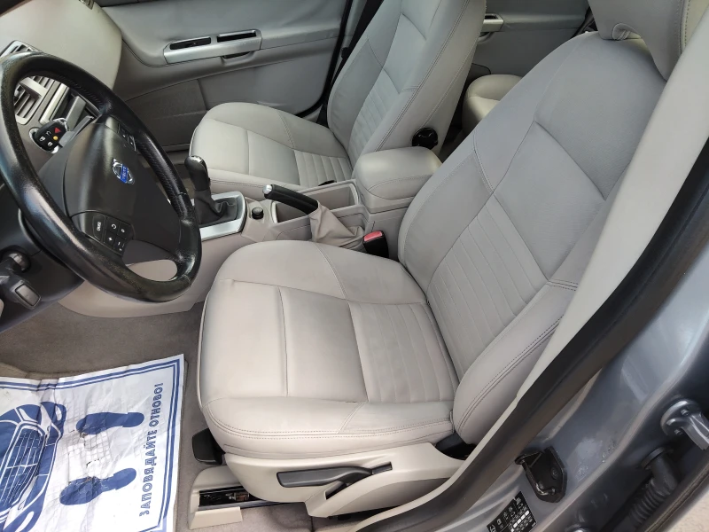 Volvo V50 2, 0d 136ps 6ck, снимка 10 - Автомобили и джипове - 53140581