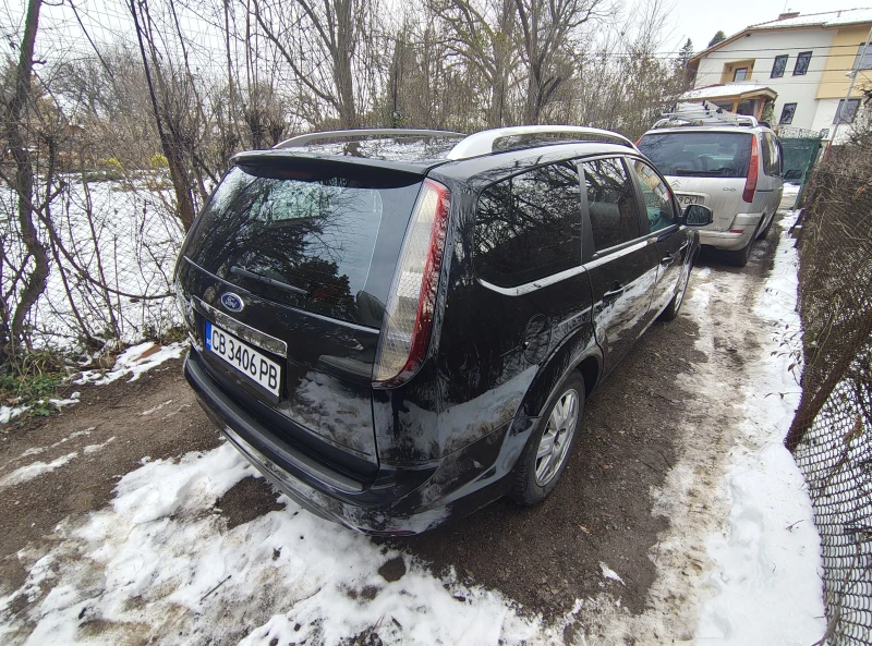 Ford Focus 2.0 i LPG, снимка 6 - Автомобили и джипове - 53374793