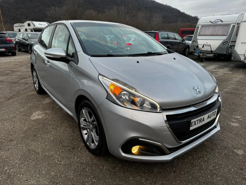 Peugeot 208 1.6 HDI, ЕВРО 6, АВТОПИЛОТ, FACELIFT, 119000km, снимка 6 - Автомобили и джипове - 53409261