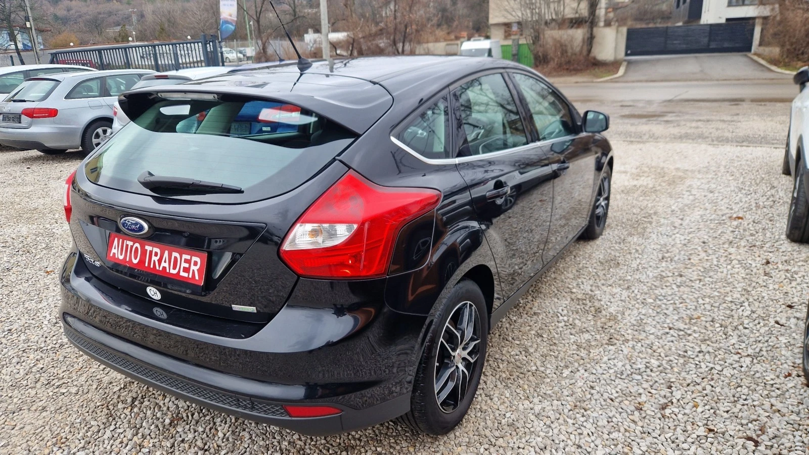 Ford Focus 1.0-125кс.6скор. - изображение 5