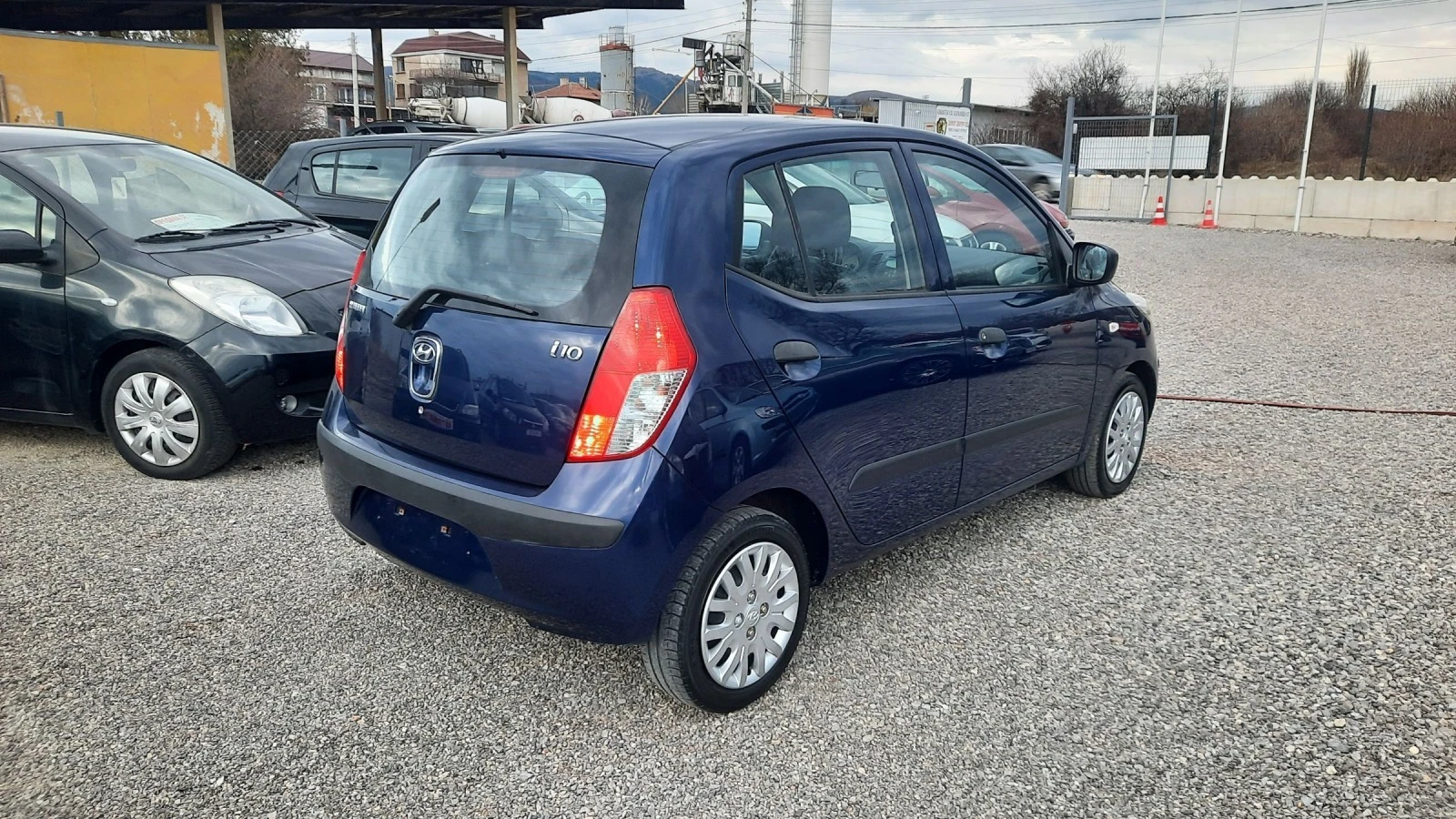 Hyundai I10 1.1i  - изображение 4