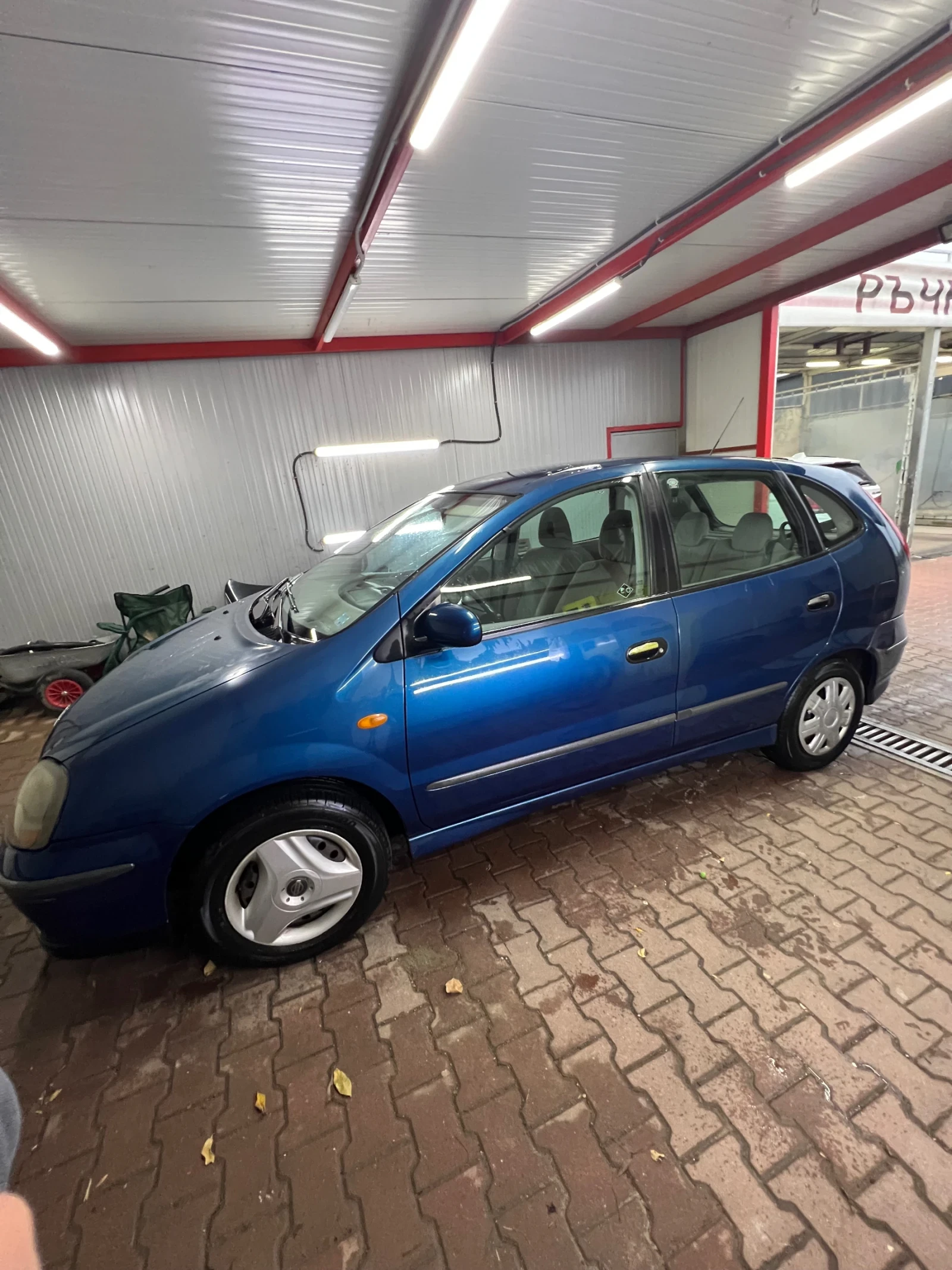 Nissan Almera tino  - изображение 4