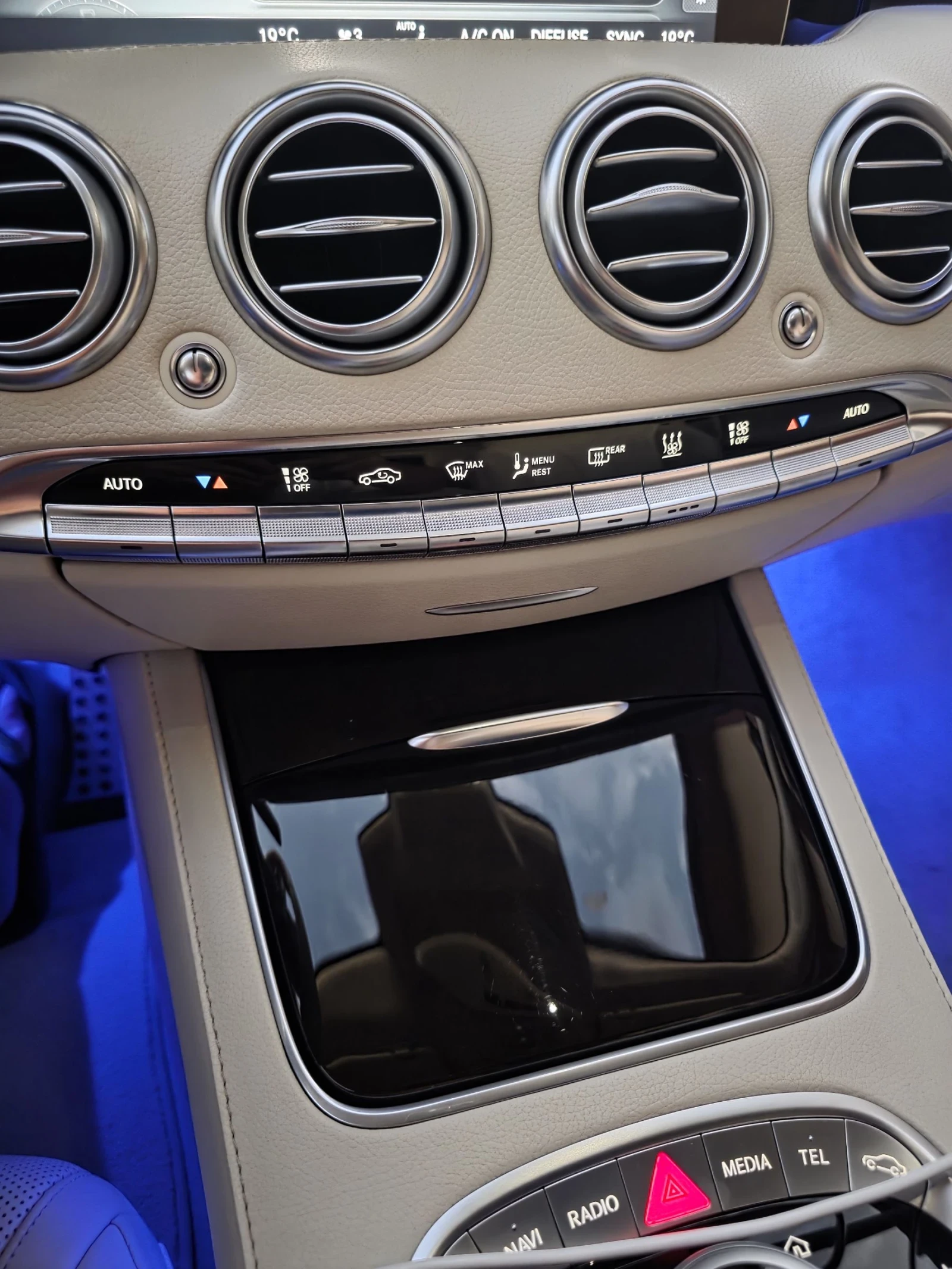 Mercedes-Benz S 560  - изображение 8