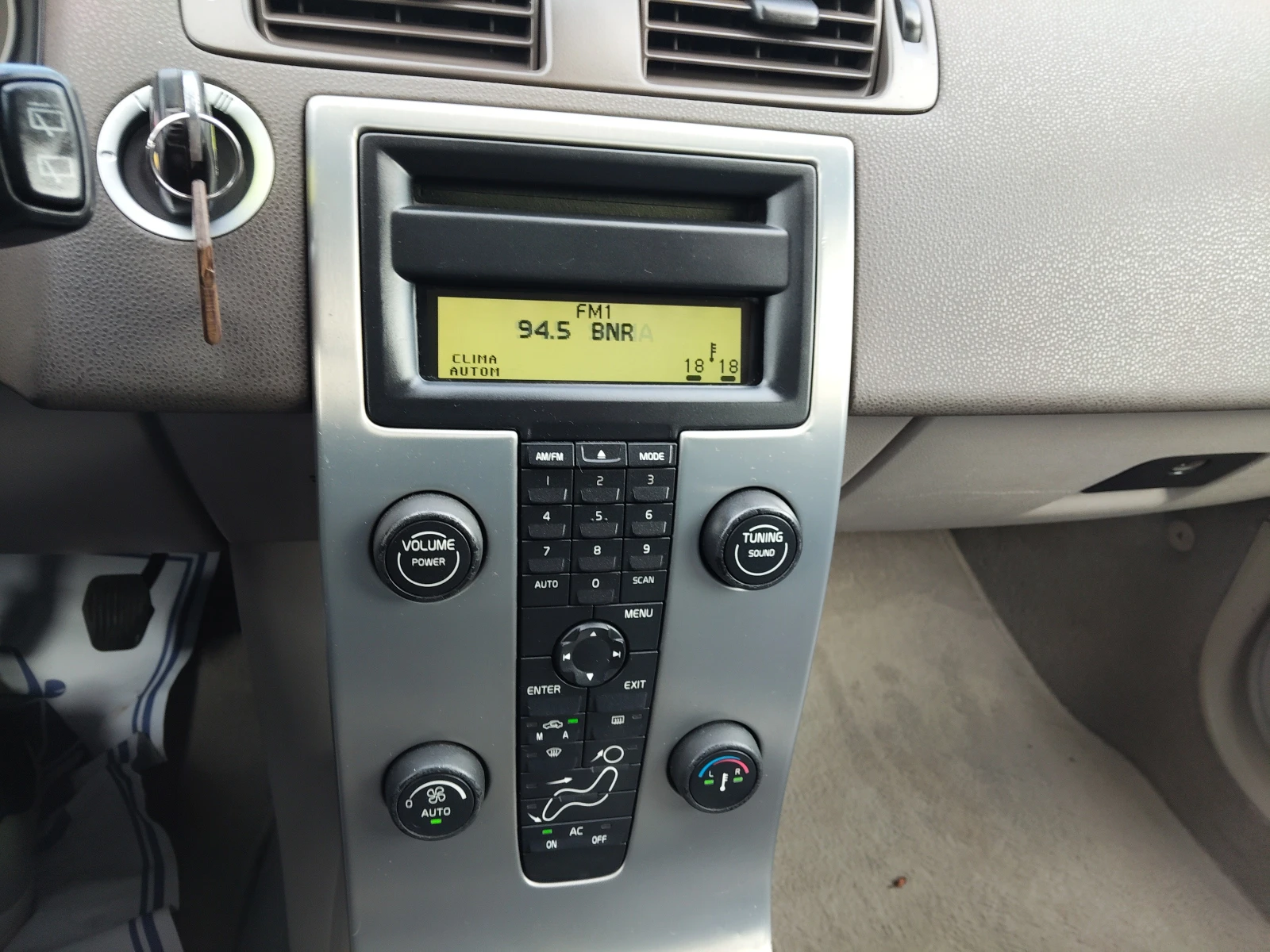 Volvo V50 2, 0d 136ps 6ck - изображение 8