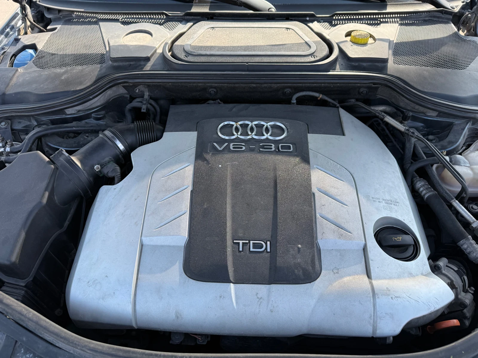 Audi A8, снимка 10 - Автомобили и джипове - 53862176