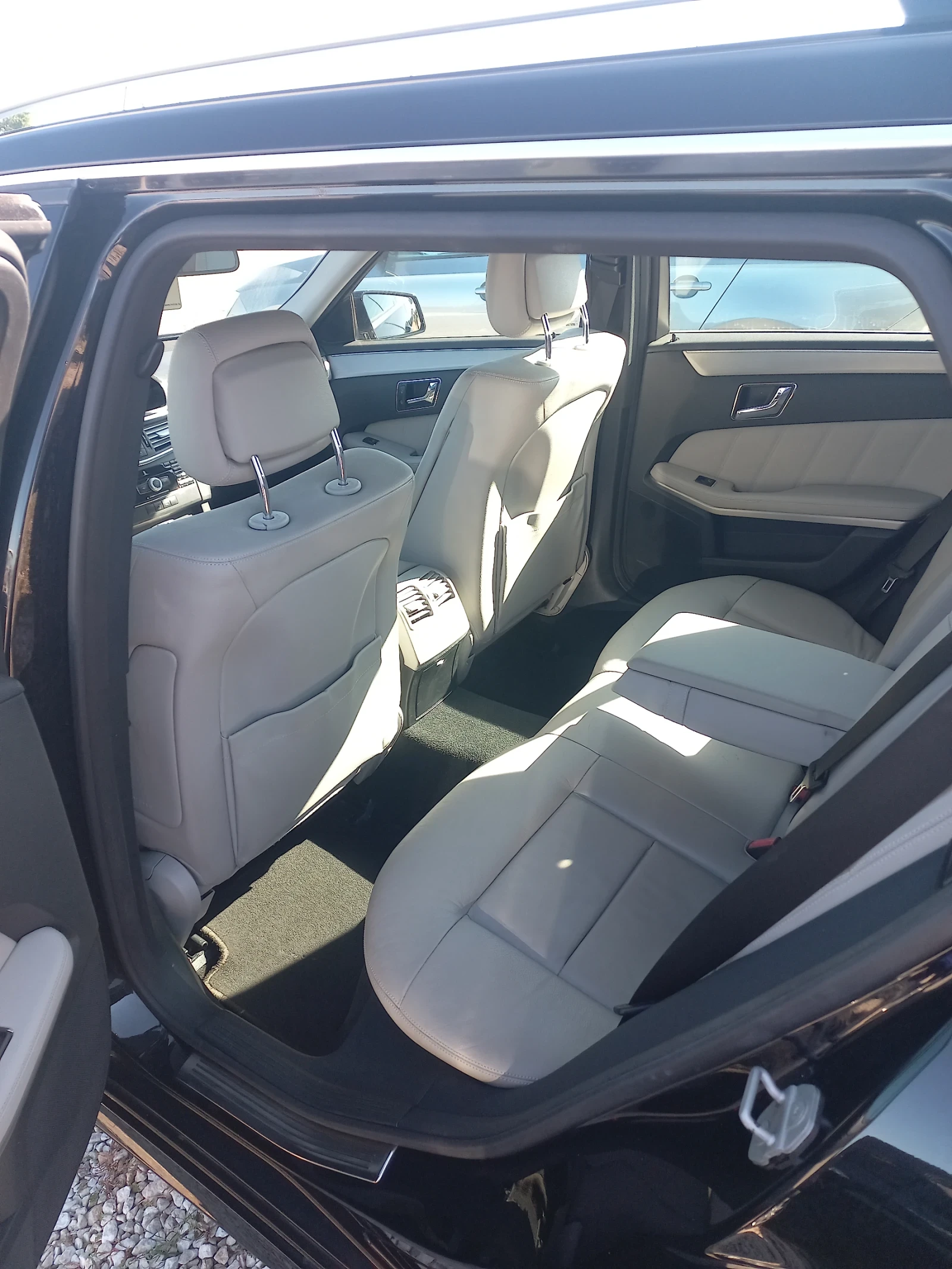 Mercedes-Benz E 350 3, 5 CDI  KOJA, NAVI, AVT, снимка 10 - Автомобили и джипове - 54000510