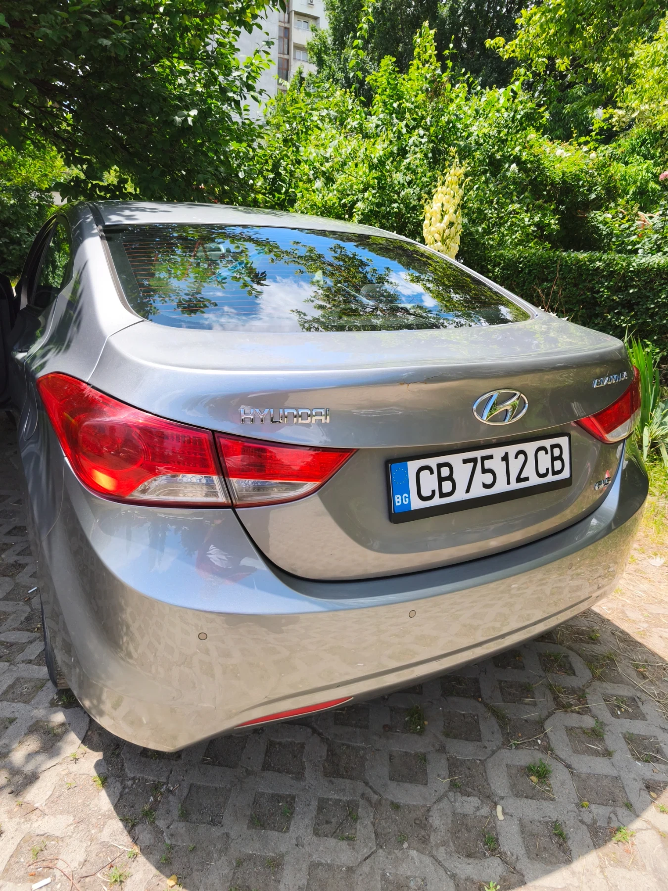 Hyundai Elantra V.  1.6, снимка 11 - Автомобили и джипове - 54892346