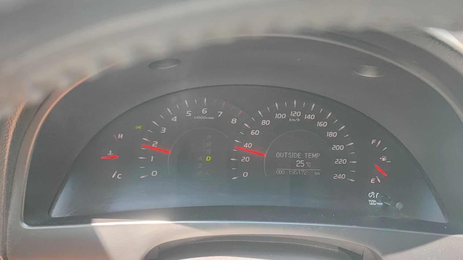 Toyota Camry, снимка 13 - Автомобили и джипове - 55014771