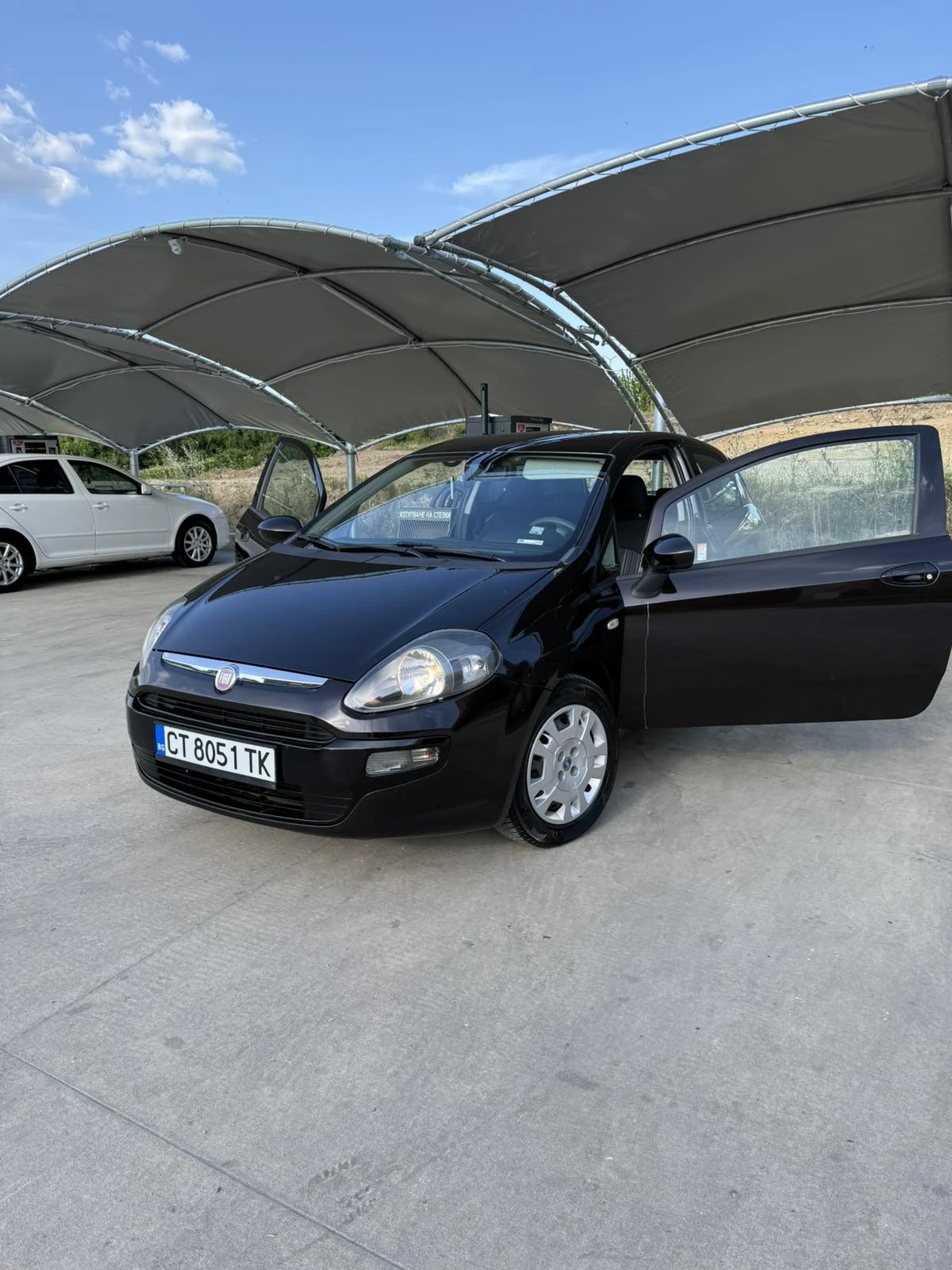 Fiat Punto Grande Punto, снимка 2 - Автомобили и джипове - 55038616