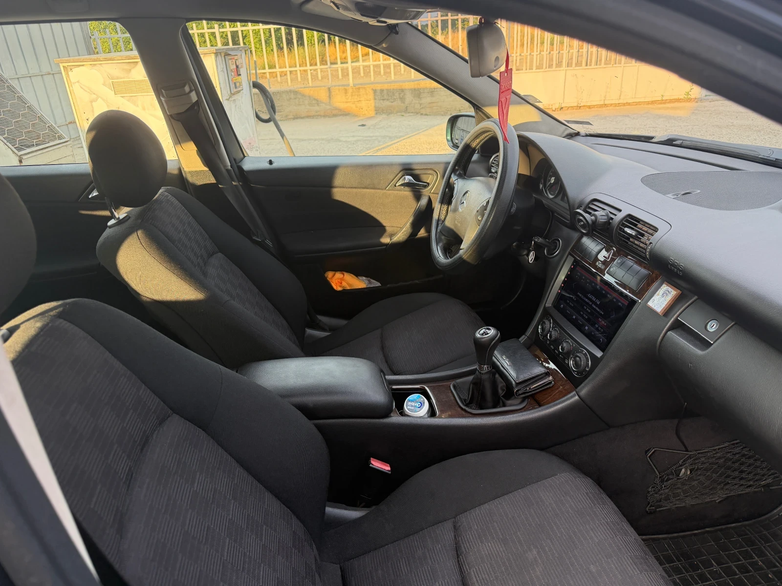 Mercedes-Benz C 200, снимка 8 - Автомобили и джипове - 55284515