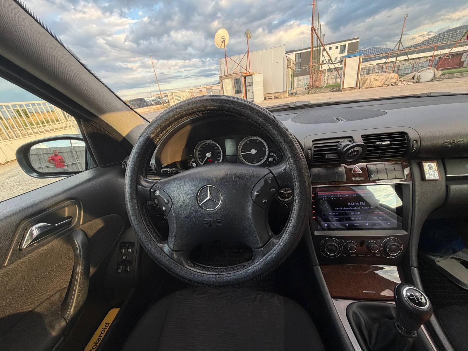 Mercedes-Benz C 200, снимка 6 - Автомобили и джипове - 55284515