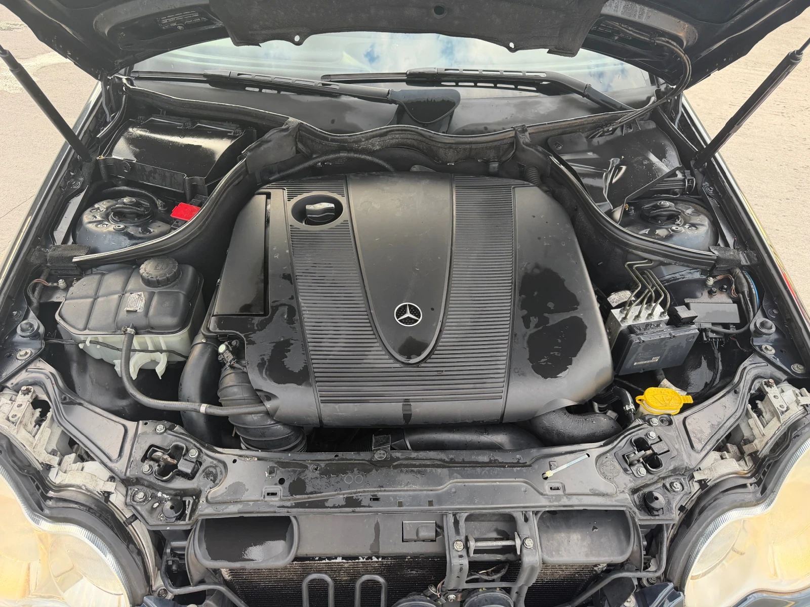 Mercedes-Benz C 200, снимка 10 - Автомобили и джипове - 55284515
