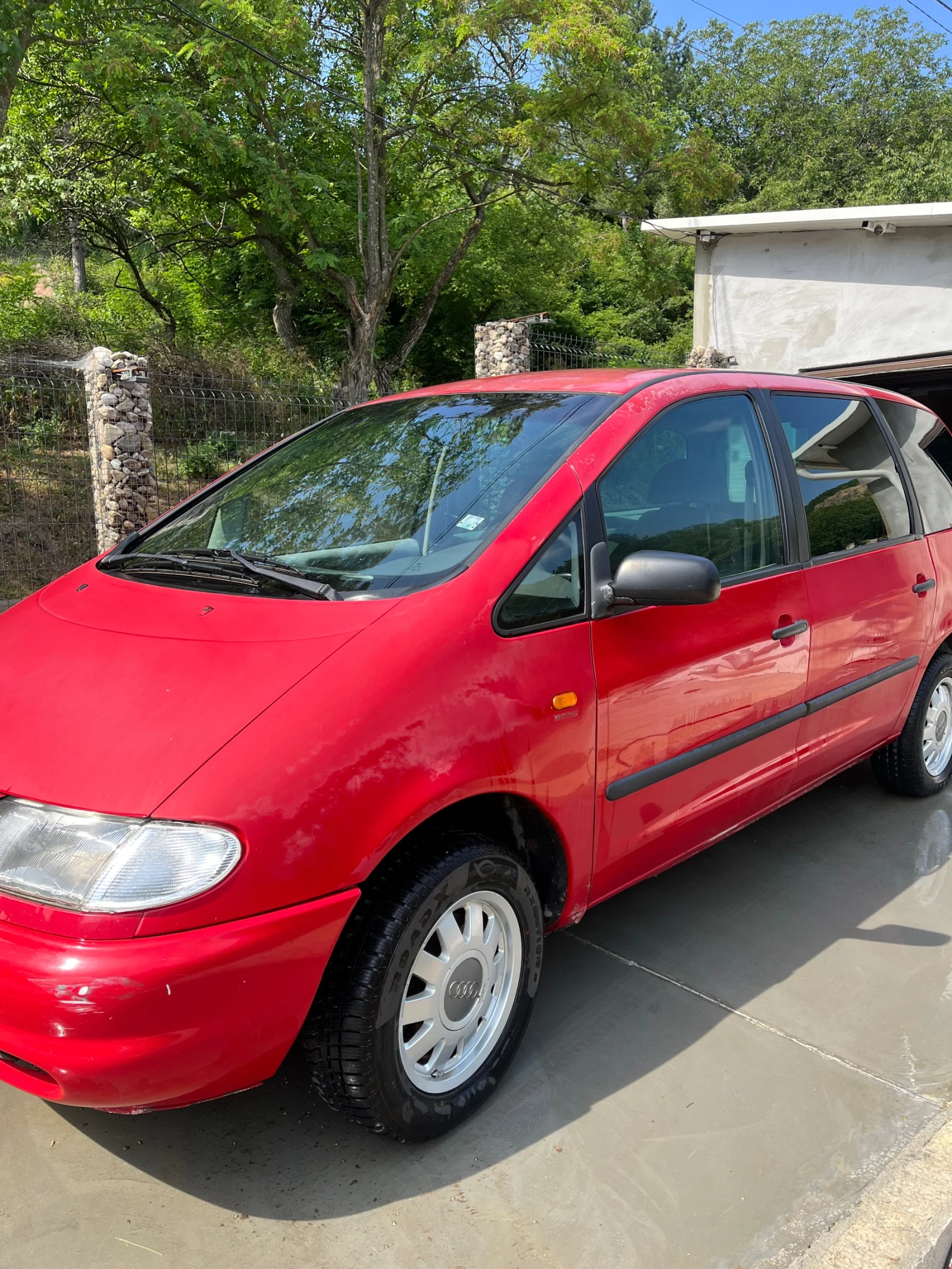 Seat Alhambra Ван, снимка 2 - Автомобили и джипове - 55381577