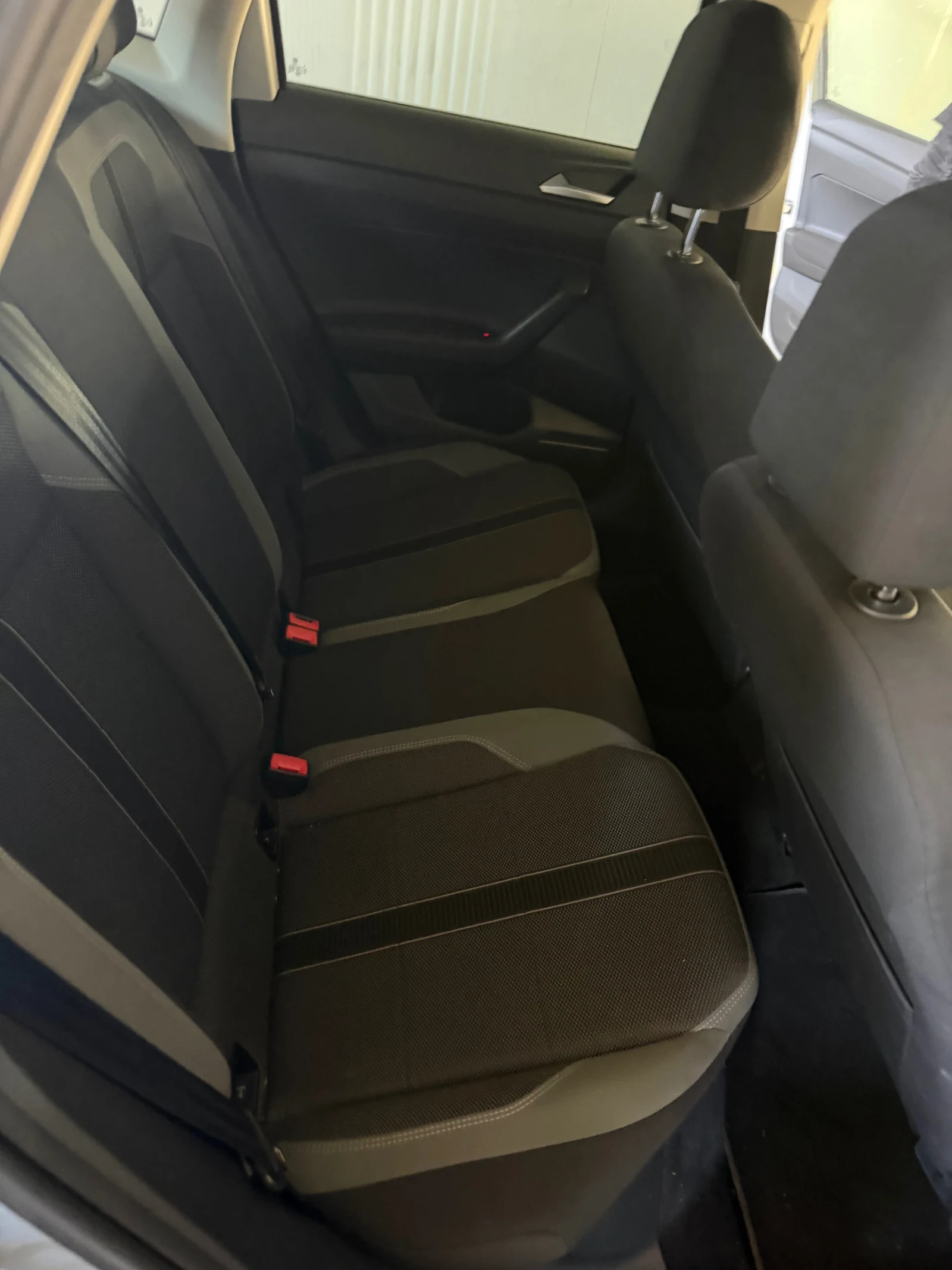 VW Polo 1.0TSI, снимка 2 - Автомобили и джипове - 55426858