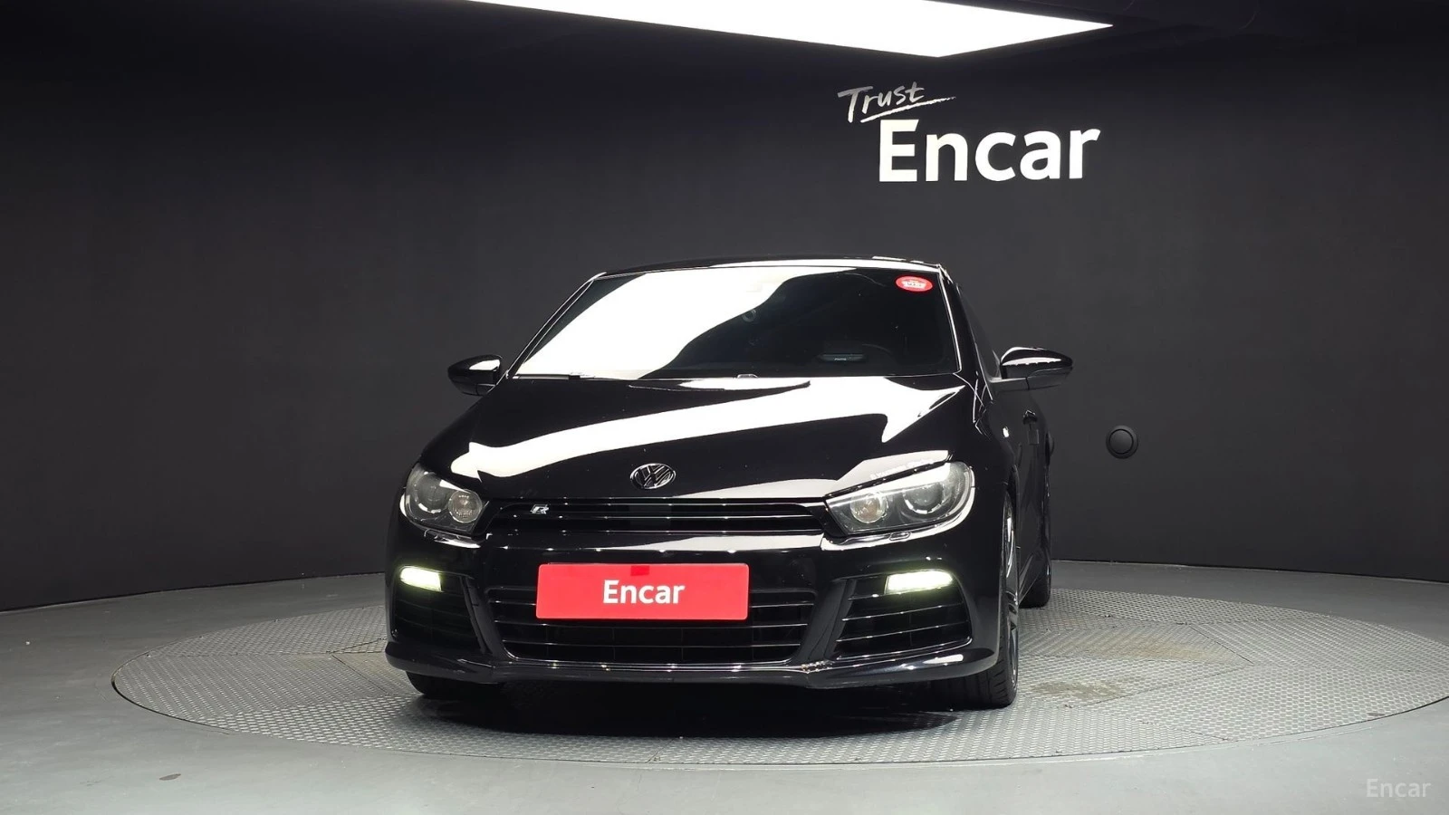 VW Scirocco 2.0 TDI R-Line, снимка 3 - Автомобили и джипове - 55545728