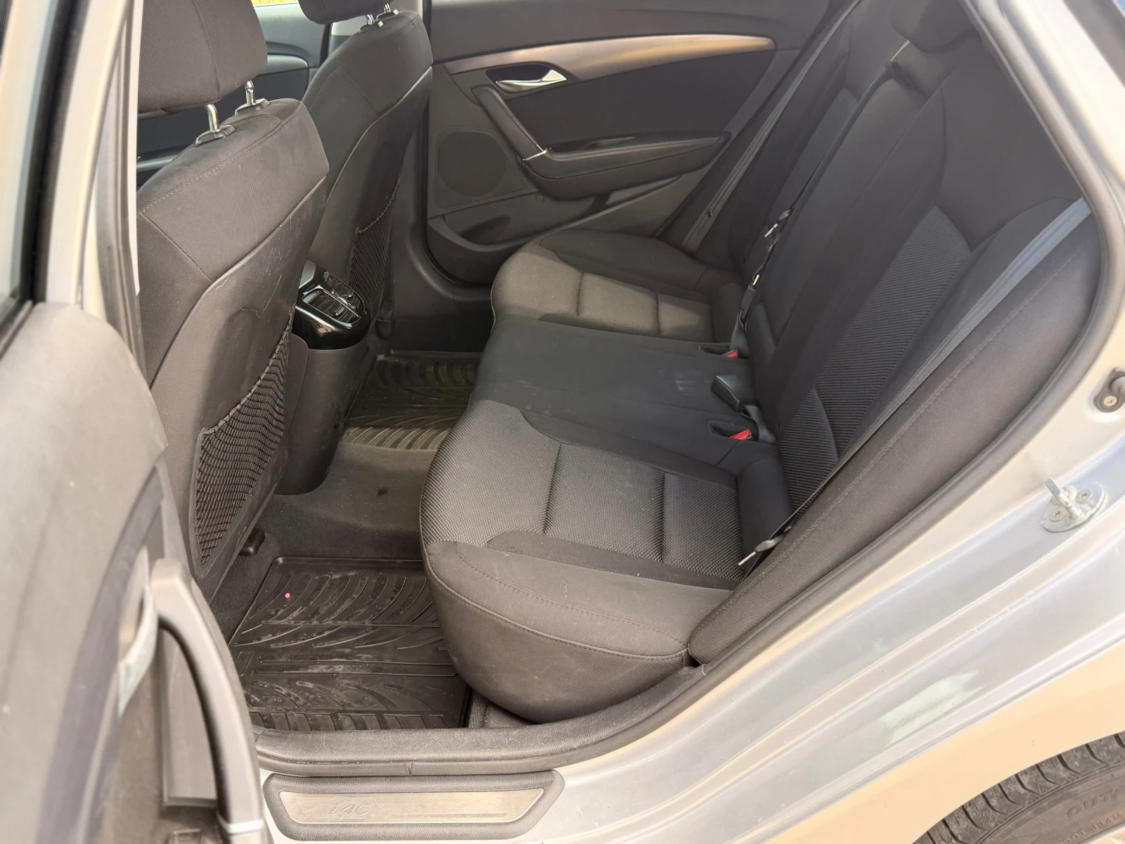 Hyundai I40, снимка 8 - Автомобили и джипове - 55604775